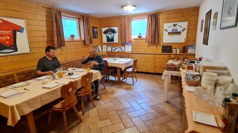 پانسیون Apartment Sobe Ravbar