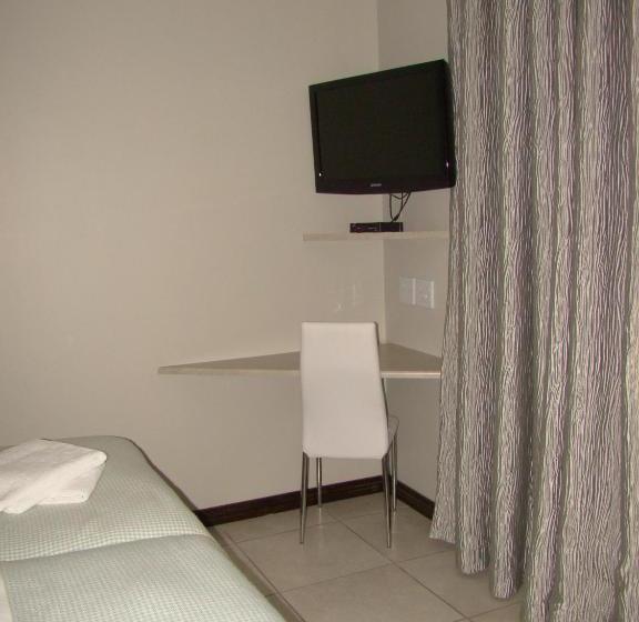 펜션 Bergliot Guest House