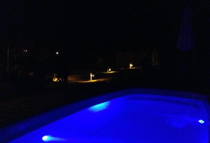 膳宿费 Caju Bangalôs