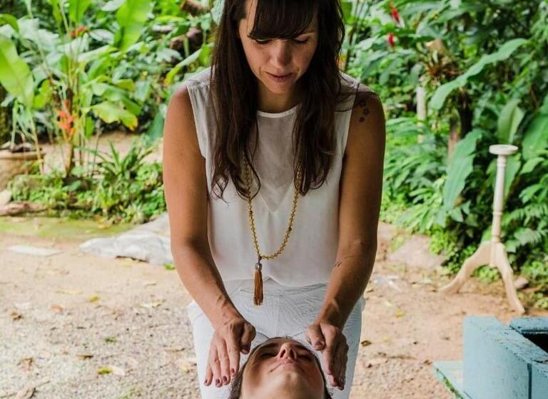 ペンション Casa Bacarirá   Floresta Com Yoga E Café Da Manhã Vegano