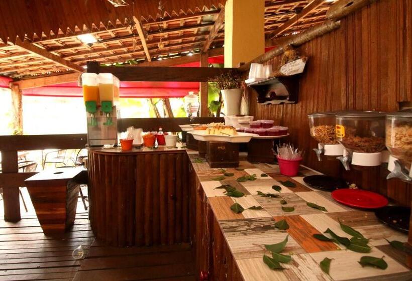 پانسیون Ganso Complexo De Lazer