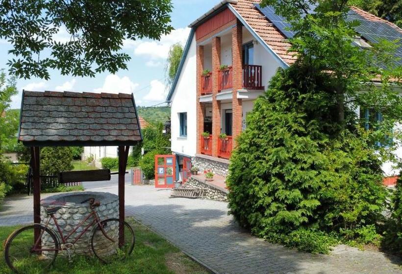 پانسیون Guest House Magyar Route 66