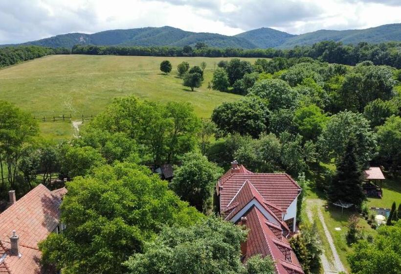 پانسیون Guest House Magyar Route 66