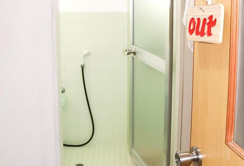 膳宿费 Guest House Shirahama R Cafe Female Only