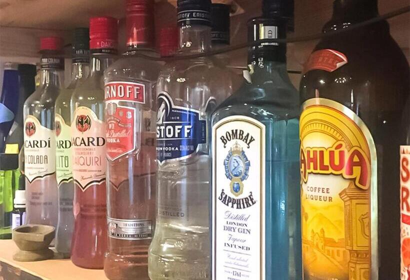 膳宿费 Guest House Shirahama R Cafe Female Only