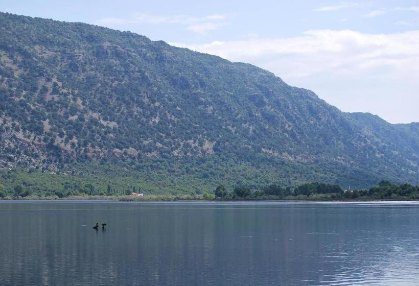 ペンション H And H Guesthouse