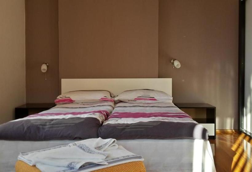 پانسیون Kyurkchievi Guest House