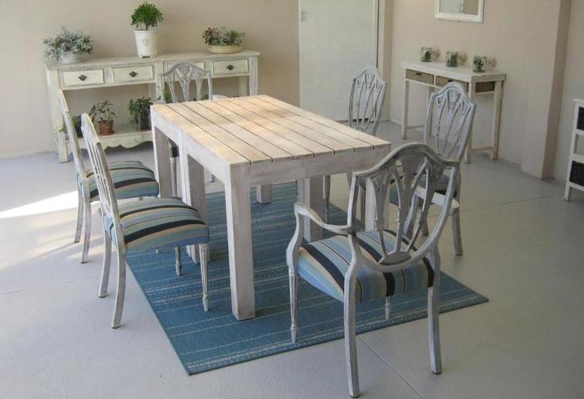 膳宿费 Ladismith Manor