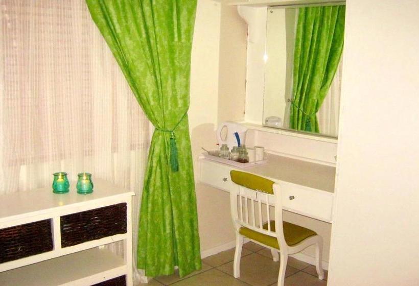 膳宿费 Ladismith Manor