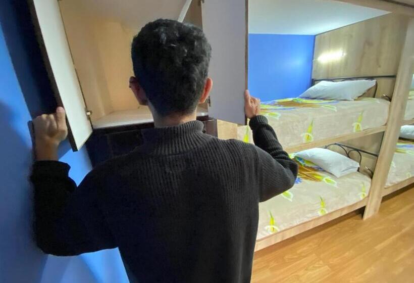 پانسیون Latacunga Hostel