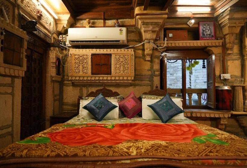 پانسیون Mirage