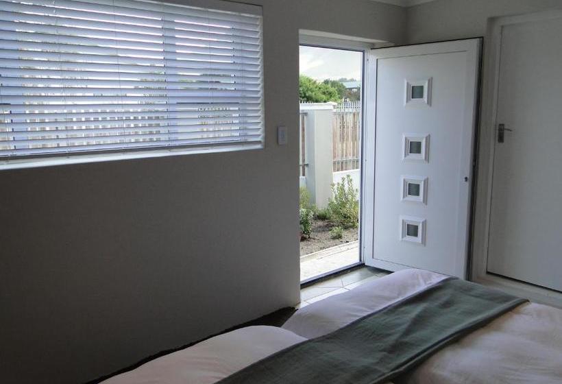 بنسيون Our Nest Guest House