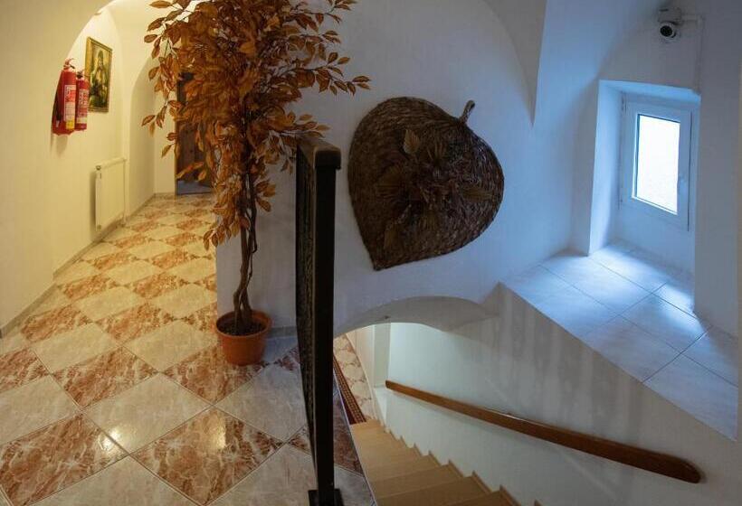 膳宿费 Penzion U Hejtmana