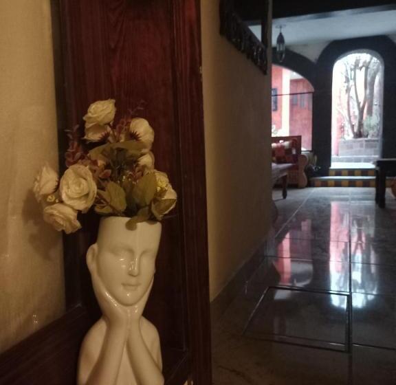 פנסיון Posada De La Conspiración