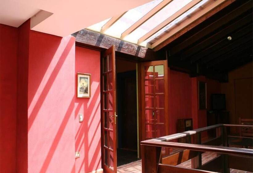 ペンション Pousada Dona Laura