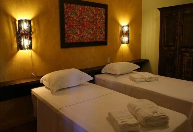 ペンション Pousada Dona Laura