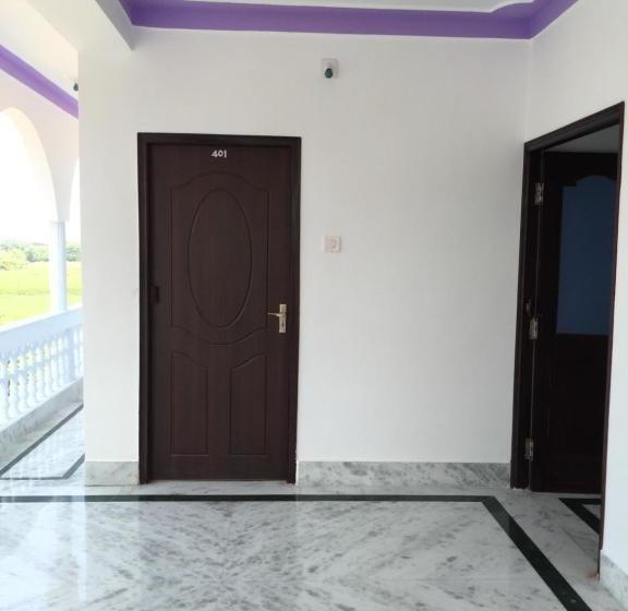 פנסיון Rahul Guest House