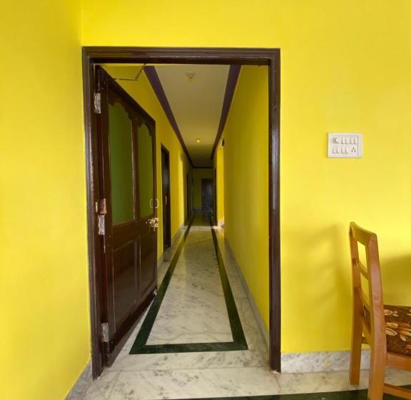 פנסיון Rahul Guest House