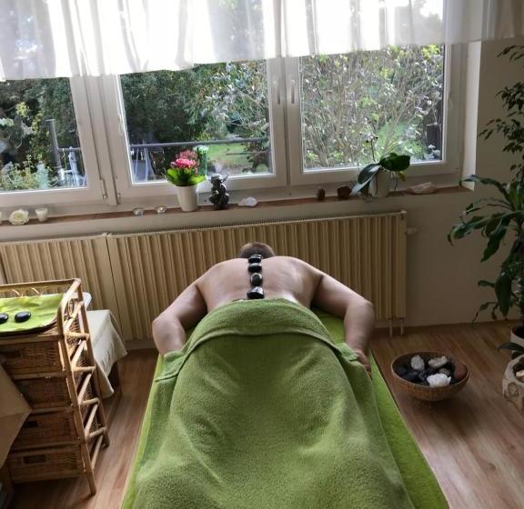 بنسيون Relaxační Studio Vera S Ubytováním