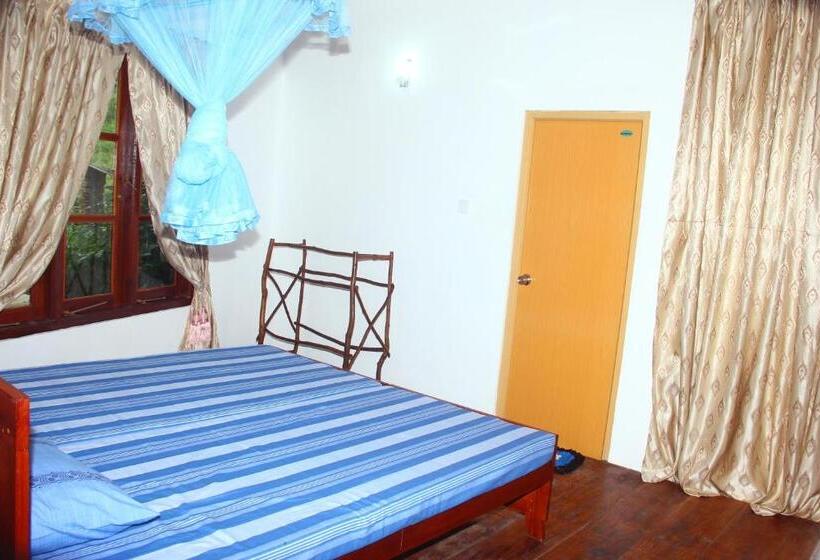 Пансион Seasons Four