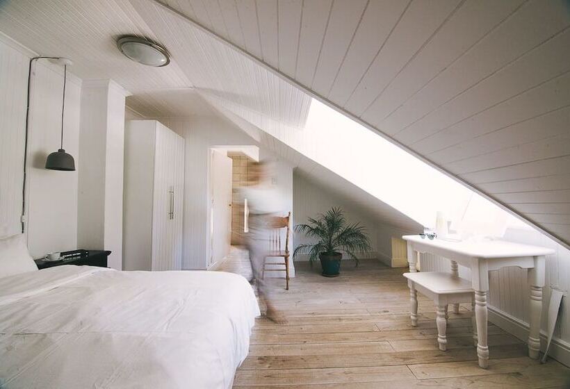 펜션 Shiraz Estate Villa & Studios