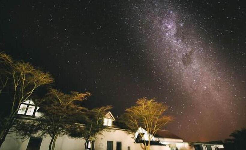 펜션 Shiraz Estate Villa & Studios