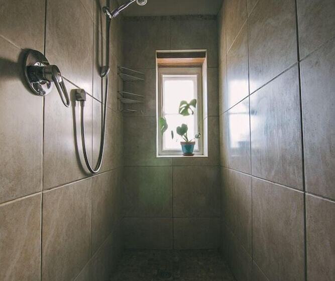 펜션 Shiraz Estate Villa & Studios