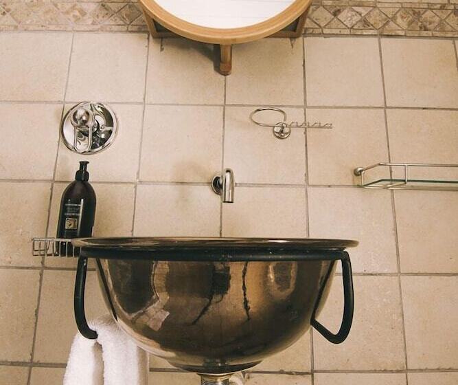 بنسيون Shiraz Estate Villa & Studios