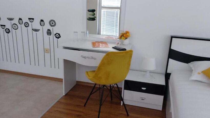 Пансион Stephanovy Guest House