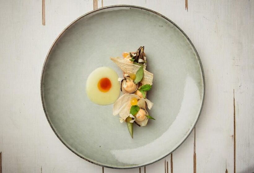 פנסיון Summerhill Guest Estate