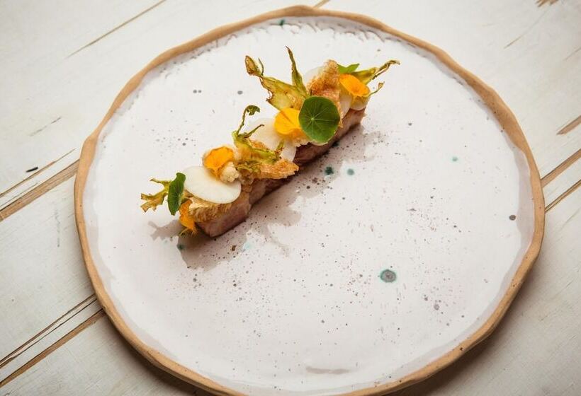 פנסיון Summerhill Guest Estate