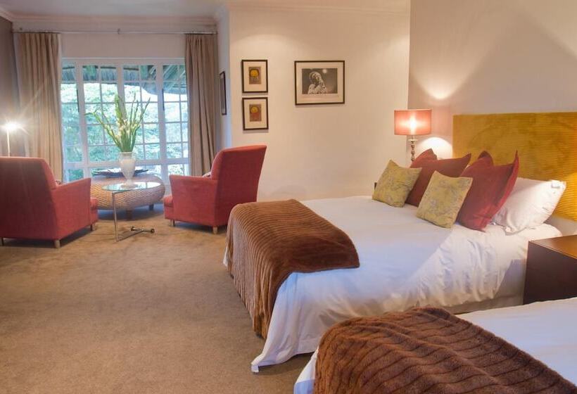 פנסיון Summerhill Guest Estate