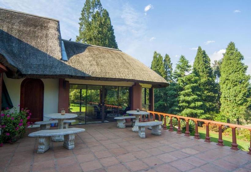 Пансион Thatchings Guest House