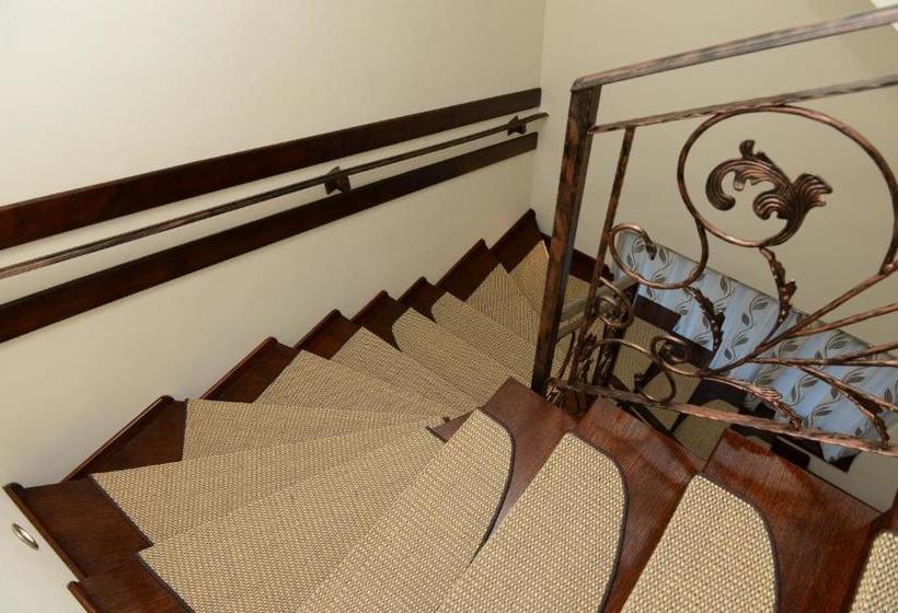 ペンション Vila A&n