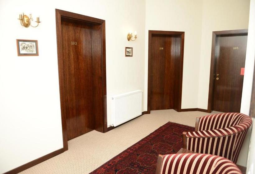 ペンション Vila A&n