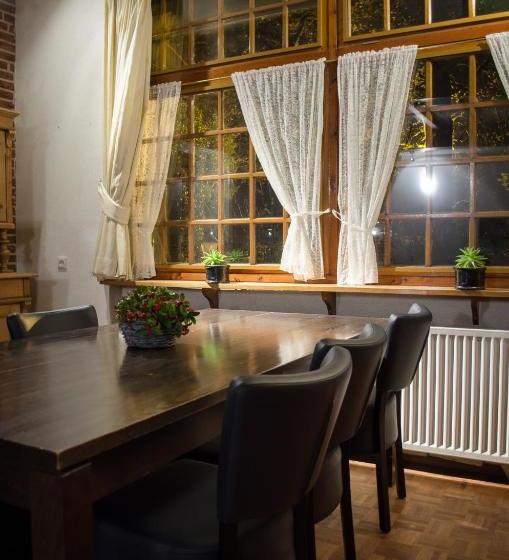 هاستل Herberg Erve Kots Logement