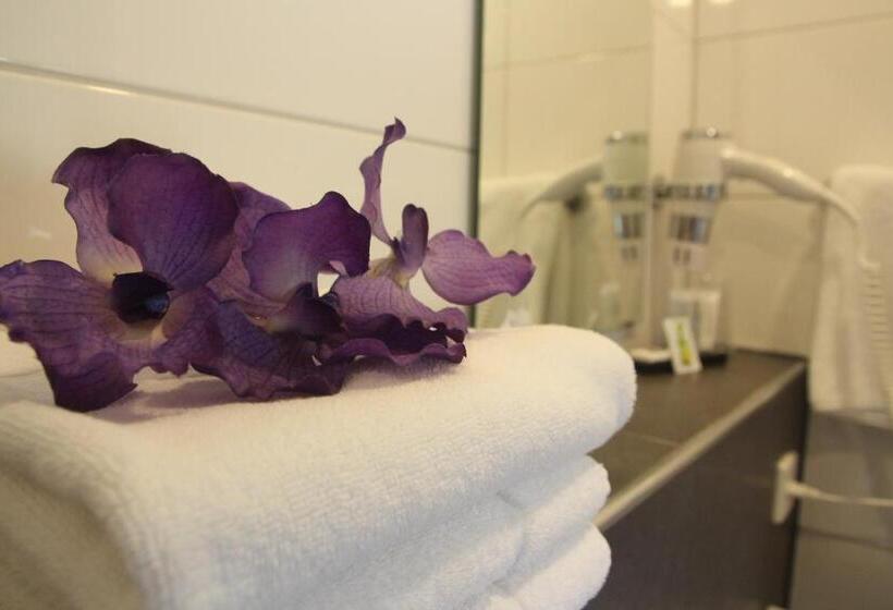 هاستل Herberg Erve Kots Logement