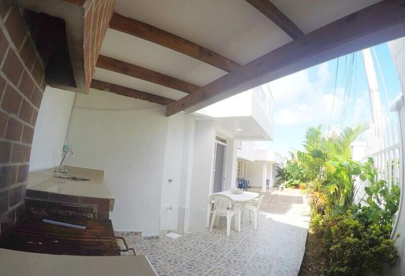 ユースホステル Posada Vasquez Oviedo