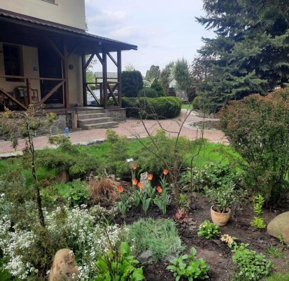 هاستل Slavyanskiy Club