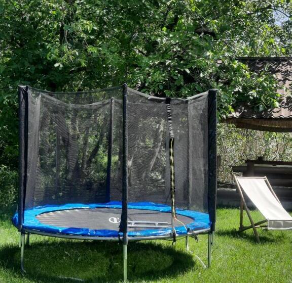 هاستل Slavyanskiy Club