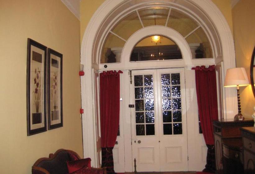 צימר Knockeven House