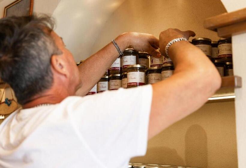 هتل Agriturismo Le Bosche