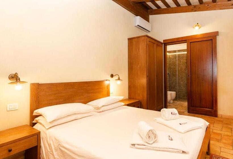 هتل Agriturismo Le Bosche