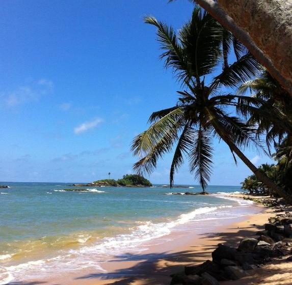 ホテル Amuura Beach