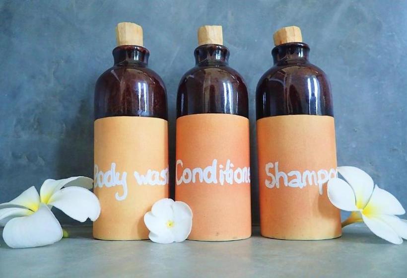 ホテル Amuura Beach