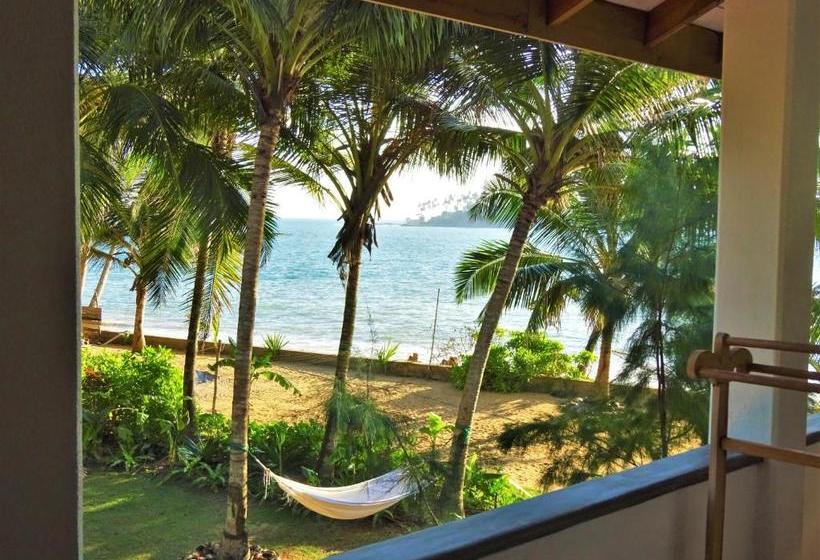 ホテル Amuura Beach