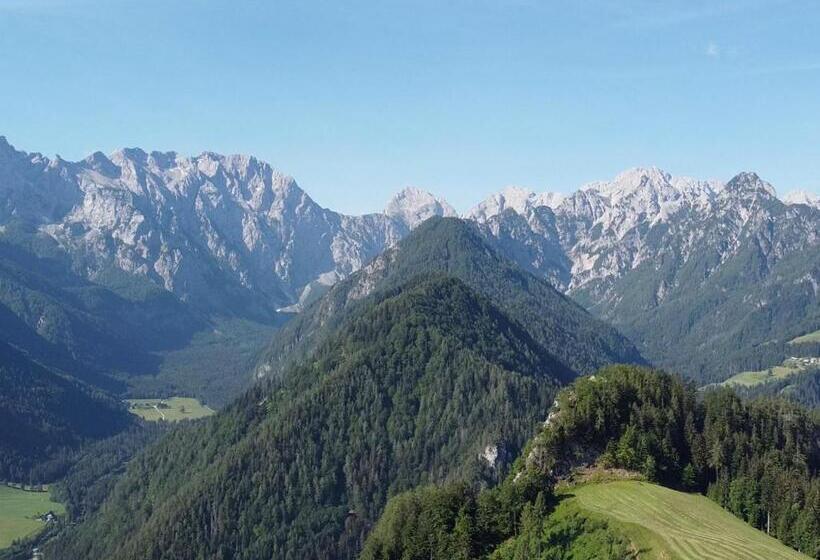 هتل Country House Turistična Kmetija Ambrož Gregorc