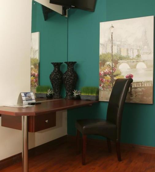 פנסיון Aalwyns Guesthouse