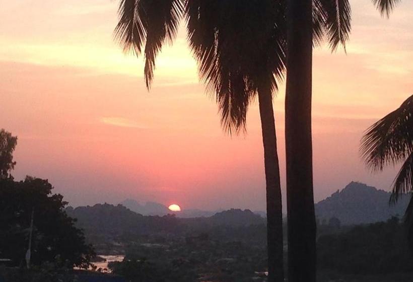 پانسیون Archana Guest House River View