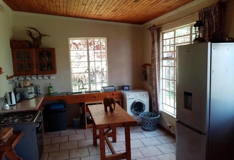 פנסיון Bushwhacked Barberton